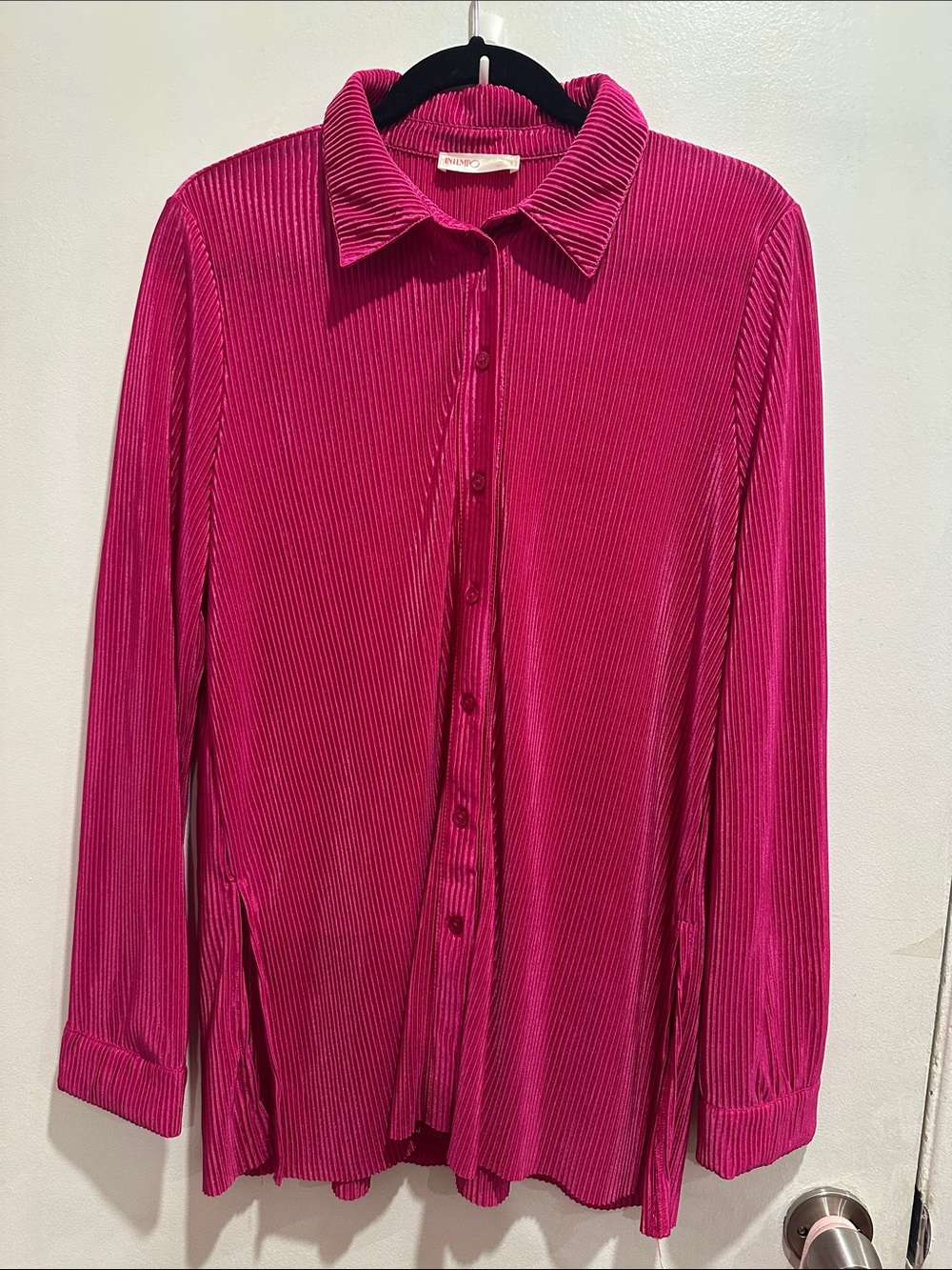 Intempo Fuchsia hot pink Button-Front Pleated Blouse
